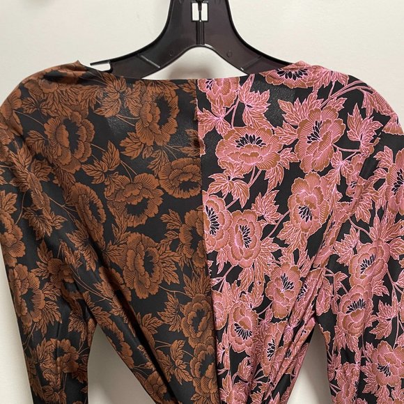DVF Tilly Silk Twill Midi Wrap Dress in Camellias Small Multi Size Small - Picture 8 of 10